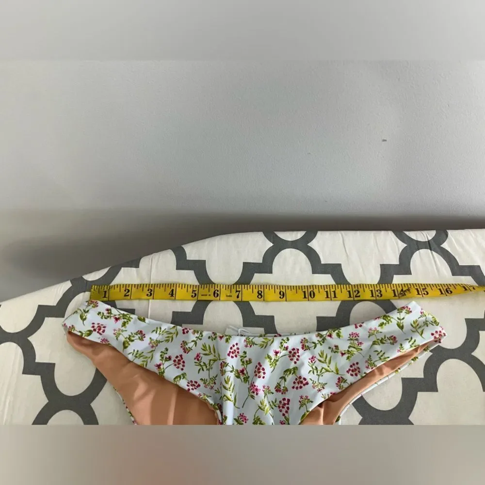J.Crew Curved-waist cheeky bikini bottom in cloud meadow floral NWT Size M